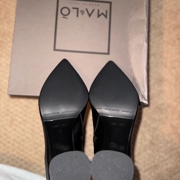 ~*NWT*~ Ma&Lo Women's Sleek Black Ankle Boots - Picture 5 of 8